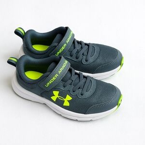 Under Armour Kids Sneakers | Size 1 | Gray & Neon Green | Never Worn